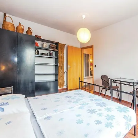 In With 2 Bedrooms And Wifi Apartamento *